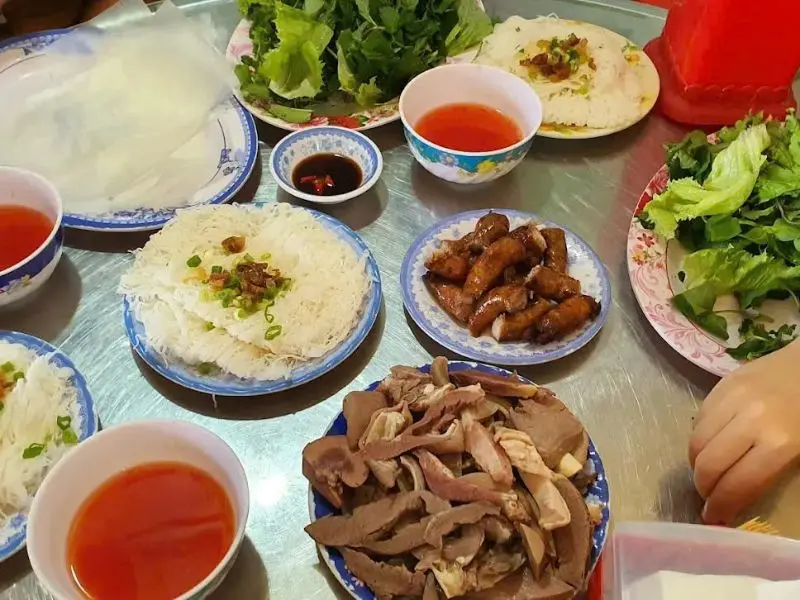 10 qu&aacute;n b&aacute;nh hỏi l&ograve;ng heo chuẩn vị B&igrave;nh Thuận h&uacute;t kh&aacute;ch gần xa 10