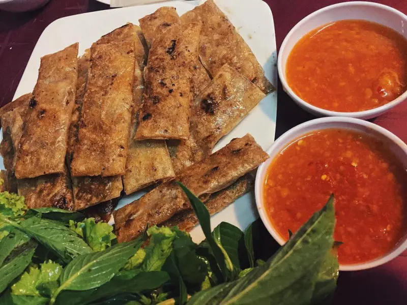 Chả lụi LaGi, đặc sản ngon kh&oacute; cưỡng chỉ c&oacute; tại B&igrave;nh Thuận 9