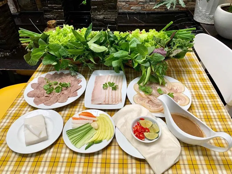 Bỏ t&uacute;i 10+ qu&aacute;n ngon Bu&ocirc;n Ma Thuột nhất định phải nếm thử 8