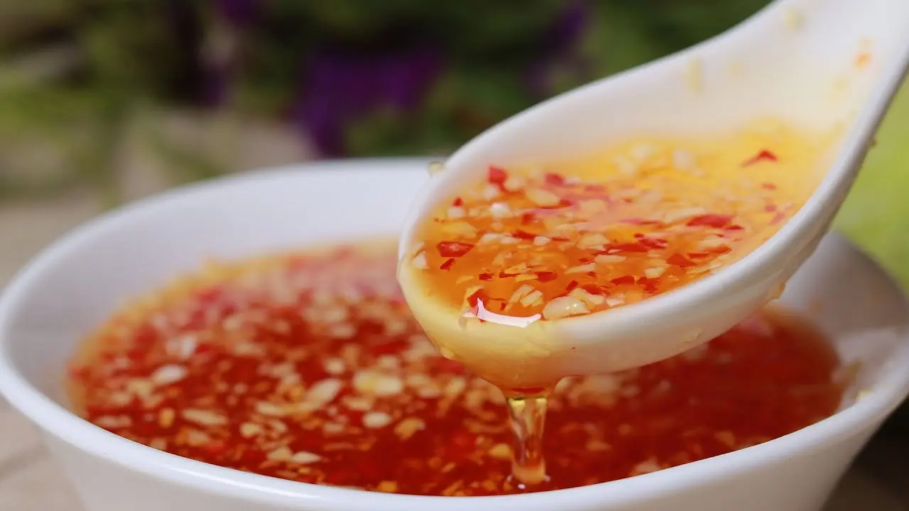 Kh&oacute; cưỡng m&oacute;n B&aacute;nh đ&uacute;c B&agrave; Bột Bu&ocirc;n Ma Thuột thơm ngon 8