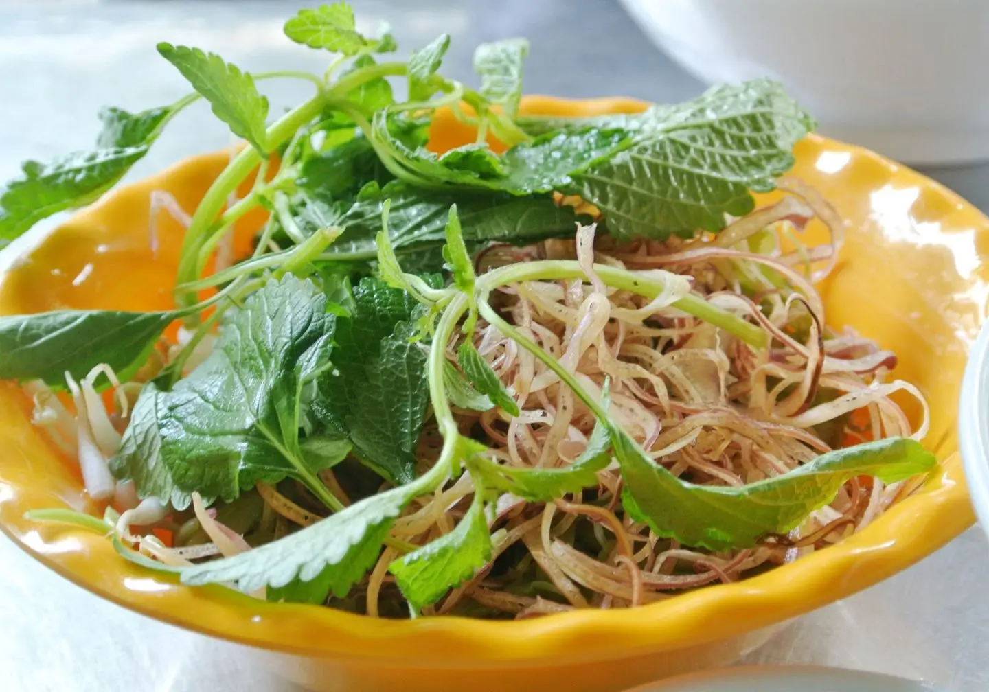 M&ecirc; mẩn với m&oacute;n B&uacute;n ri&ecirc;u Bu&ocirc;n Ma Thuột ngon kh&oacute; cưỡng 8