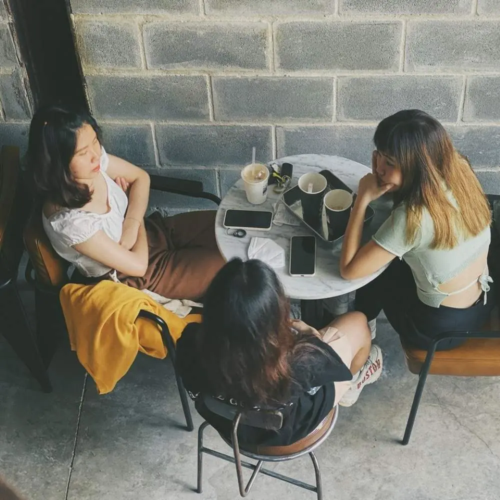 Tiệm c&agrave; ph&ecirc; Ticos Coffee, vẻ đẹp từ sự kh&ocirc;ng ho&agrave;n thiện 11