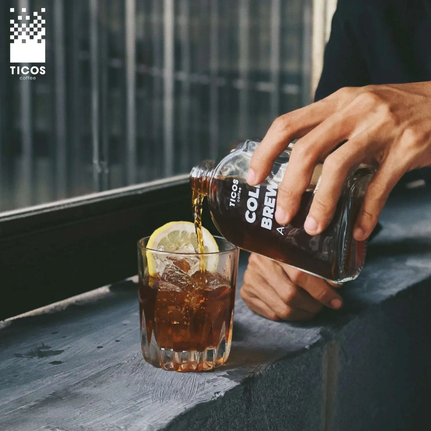 Tiệm c&agrave; ph&ecirc; Ticos Coffee, vẻ đẹp từ sự kh&ocirc;ng ho&agrave;n thiện 7