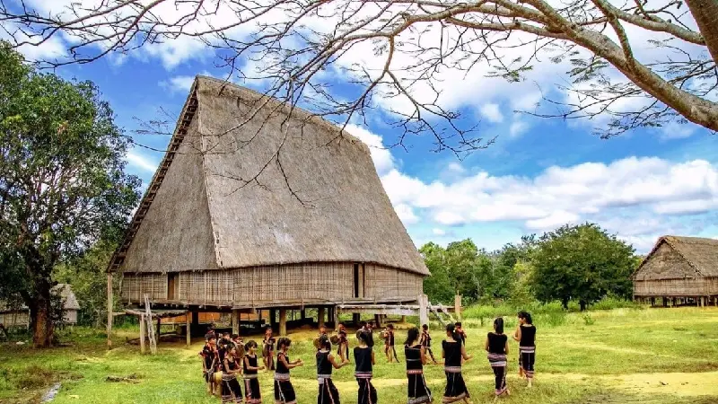 Về Bu&ocirc;n Đ&ocirc;n nghe tiếng chi&ecirc;ng rừng giữa v&ugrave;ng n&uacute;i T&acirc;y Nguy&ecirc;n 5