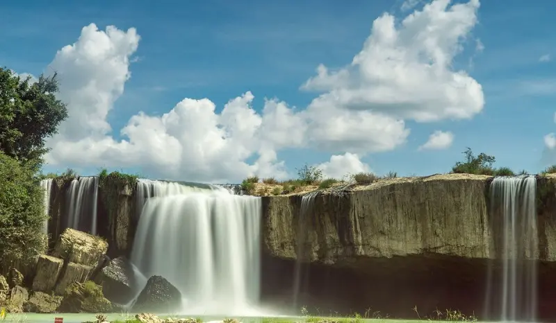 Hãy để MIA.vn gợi ý chuyến du lịch Buôn Ma Thuột giá rẻ cho bạn