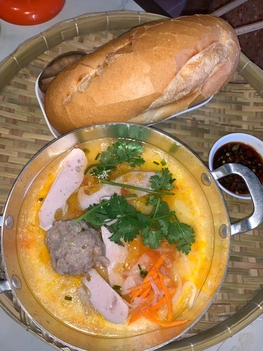 C&agrave; Ph&ecirc; Chốn Xưa C&agrave; Mau, nơi t&igrave;m về những hồi ức th&acirc;n thương 8