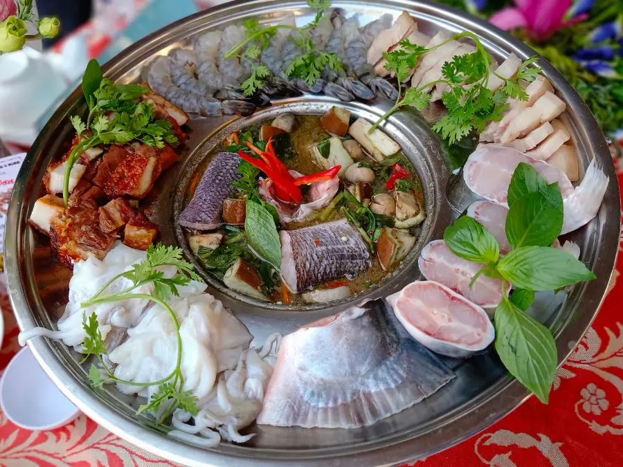 Lẩu mắm U Minh vang danh đặc sản miền đất b&ugrave;n xứ Mũi 4