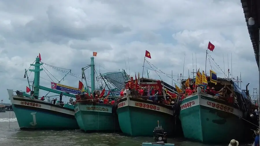 Thưởng thức đặc sản Kh&ocirc; mực S&ocirc;ng Đốc hấp dẫn kh&ocirc;ng thể chối từ 3