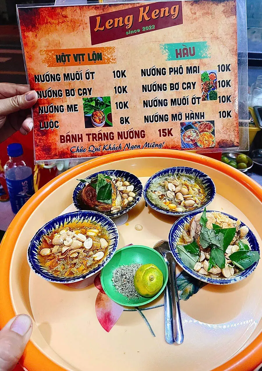 Tiệm Leng Keng C&agrave; Mau, qu&aacute;n nước tuổi thơ của giới trẻ phố thị 8