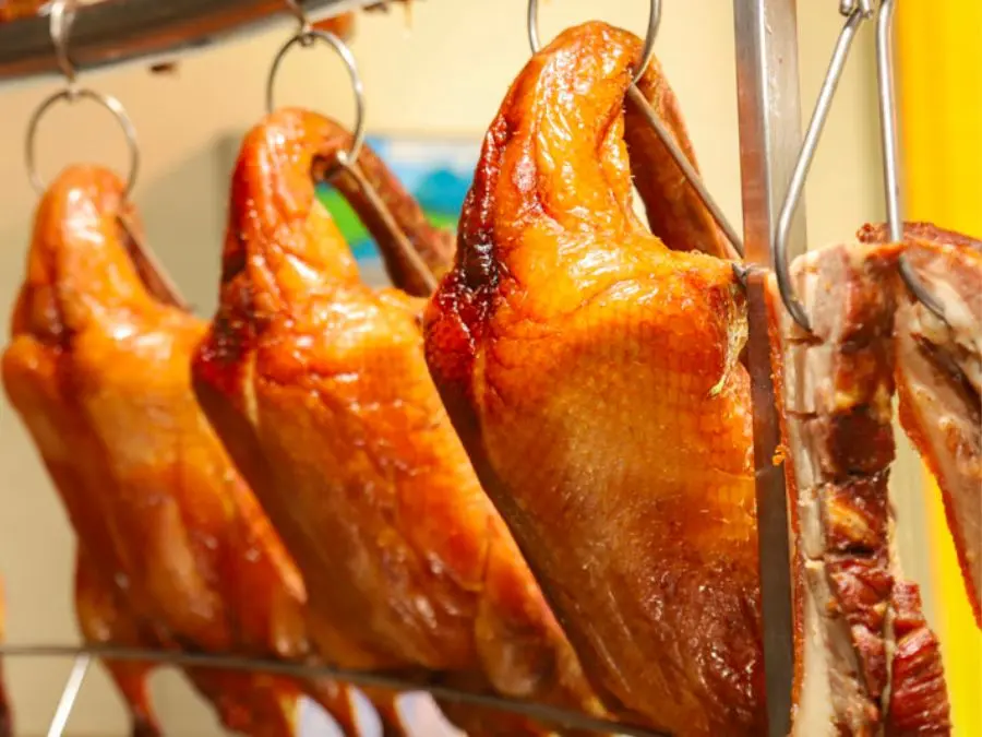 Top qu&aacute;n vịt quay C&agrave; Mau ngon bổ rẻ cực h&uacute;t kh&aacute;ch 5