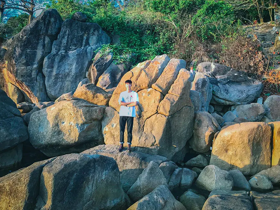 Check-in H&ograve;n Đ&aacute; Bạc C&agrave; Mau với kh&ocirc;ng gian hoang sơ, kỳ vĩ 4