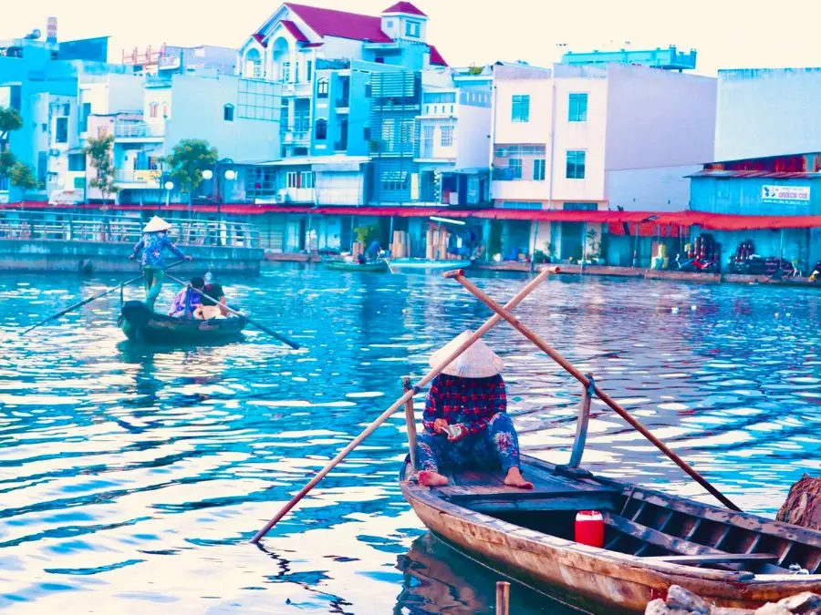 Review C&agrave; Mau sao c&oacute; thể kh&ocirc;ng check in mũi đất cực Nam Tổ quốc 6