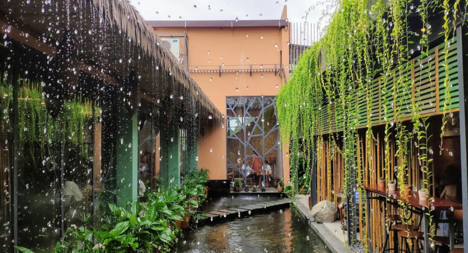 Check-in Top qu&aacute;n cafe kh&ocirc;ng gian đẹp Cần Thơ v&ocirc; c&ugrave;ng sang chảnh 2