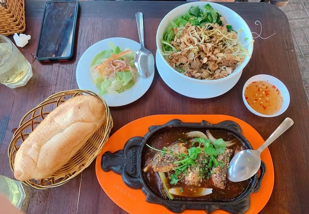 Cuối tuần nhớ gh&eacute; qu&aacute;n Cafe Nam Long Garden Cần Thơ c&oacute; view hồ thơ mộng 13