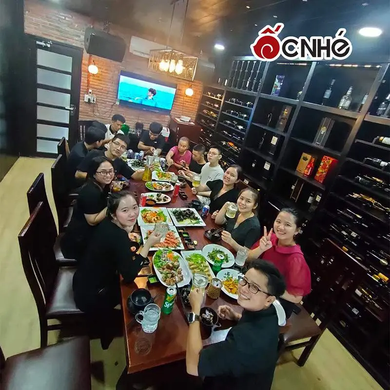 Đến Ốc Nh&eacute; Cần Thơ, bạn muốn ăn g&igrave; cũng đều c&oacute; cả 8