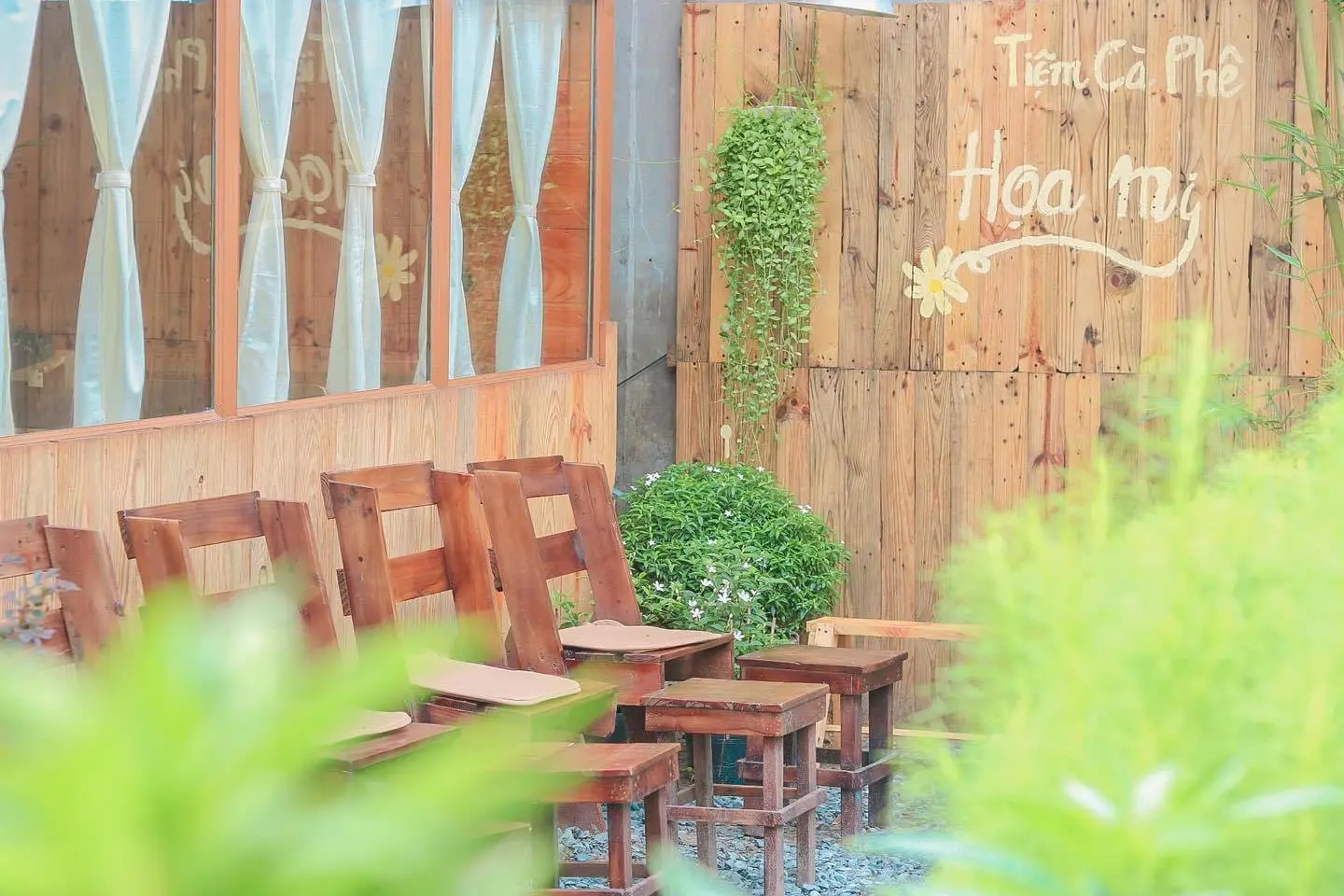 Đi trốn đến Cafe Họa Mi b&igrave;nh y&ecirc;n giữa l&ograve;ng th&agrave;nh phố 9