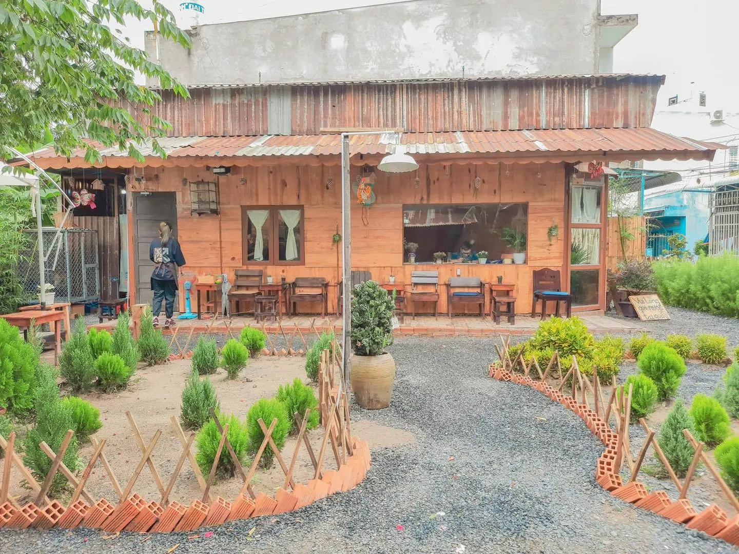 Đi trốn đến Cafe Họa Mi b&igrave;nh y&ecirc;n giữa l&ograve;ng th&agrave;nh phố 6