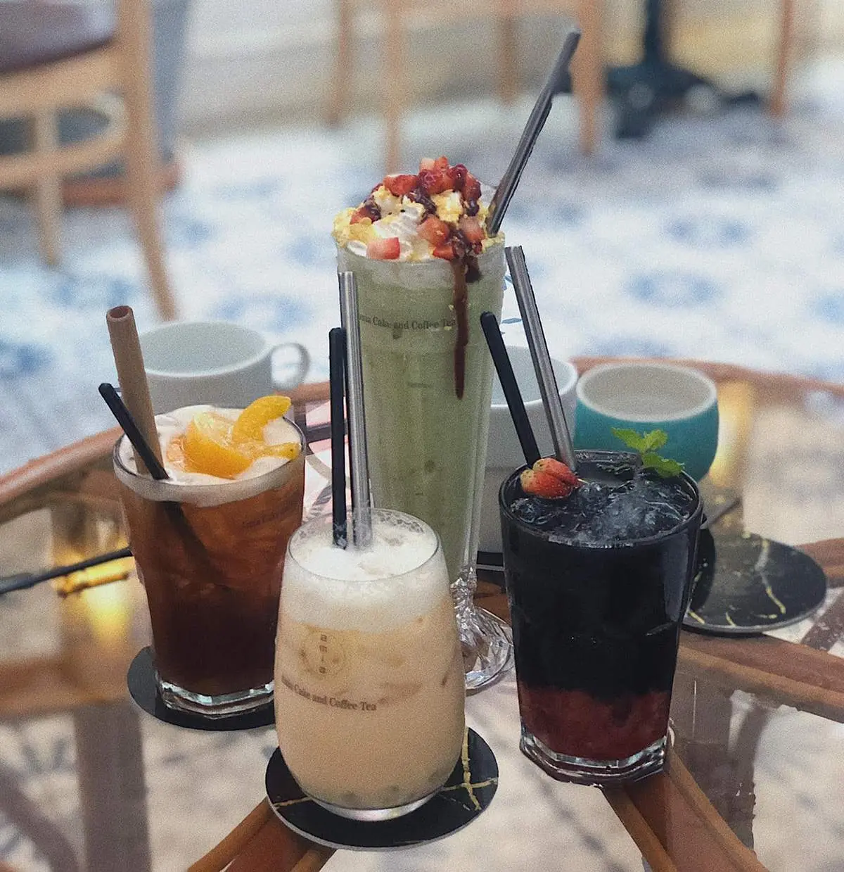 Điểm danh Top qu&aacute;n tr&agrave; v&agrave; b&aacute;nh ngọt nổi tiếng Cần Thơ 9