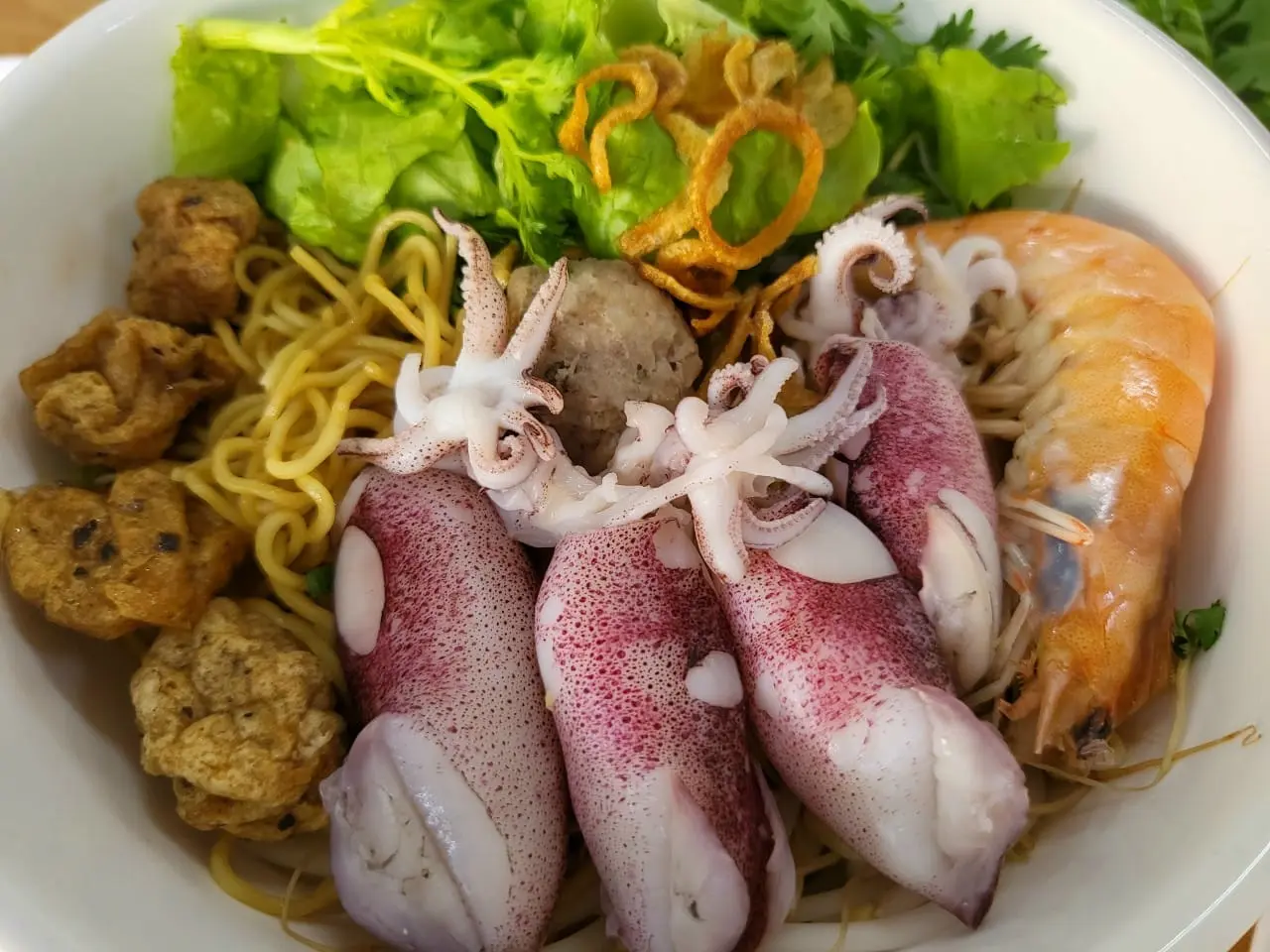 H&eacute; lộ qu&aacute;n Hủ tiếu mực Ph&uacute;c ăn l&agrave; ghiền ở Cần Thơ 9