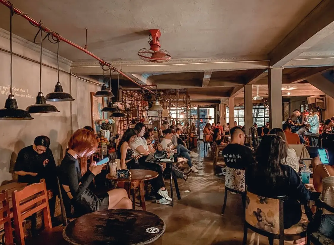 Kh&aacute;m ph&aacute; những địa điểm được xếp v&agrave;o Top cafe s&acirc;n thượng Cần Thơ 6