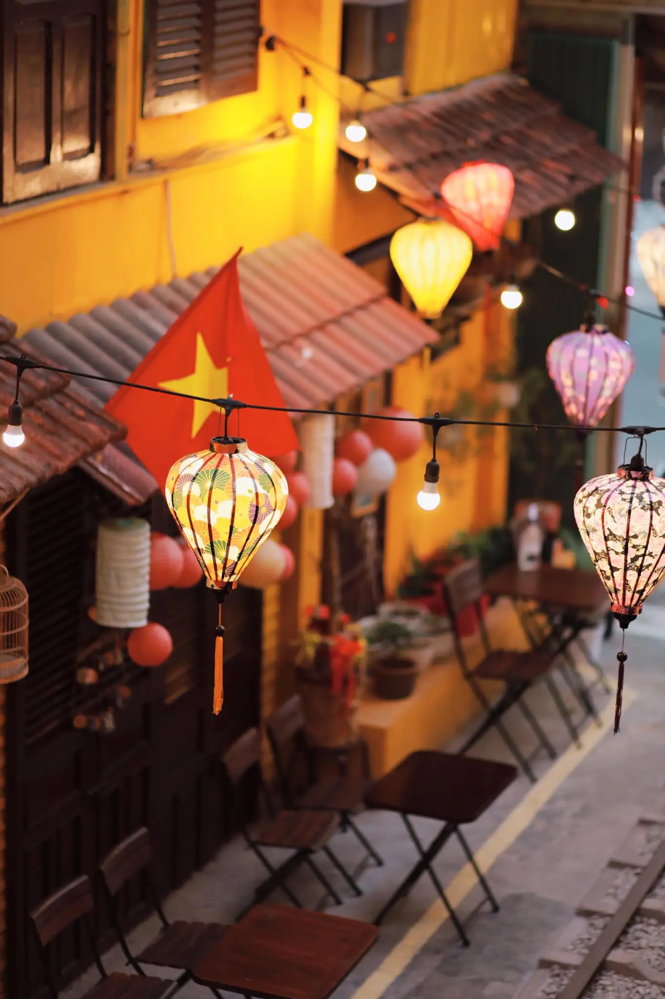 Lần t&igrave;m Tiệm c&agrave; ph&ecirc; Ga Cần Thơ như Hội An thu nhỏ giữa T&acirc;y Đ&ocirc; 3