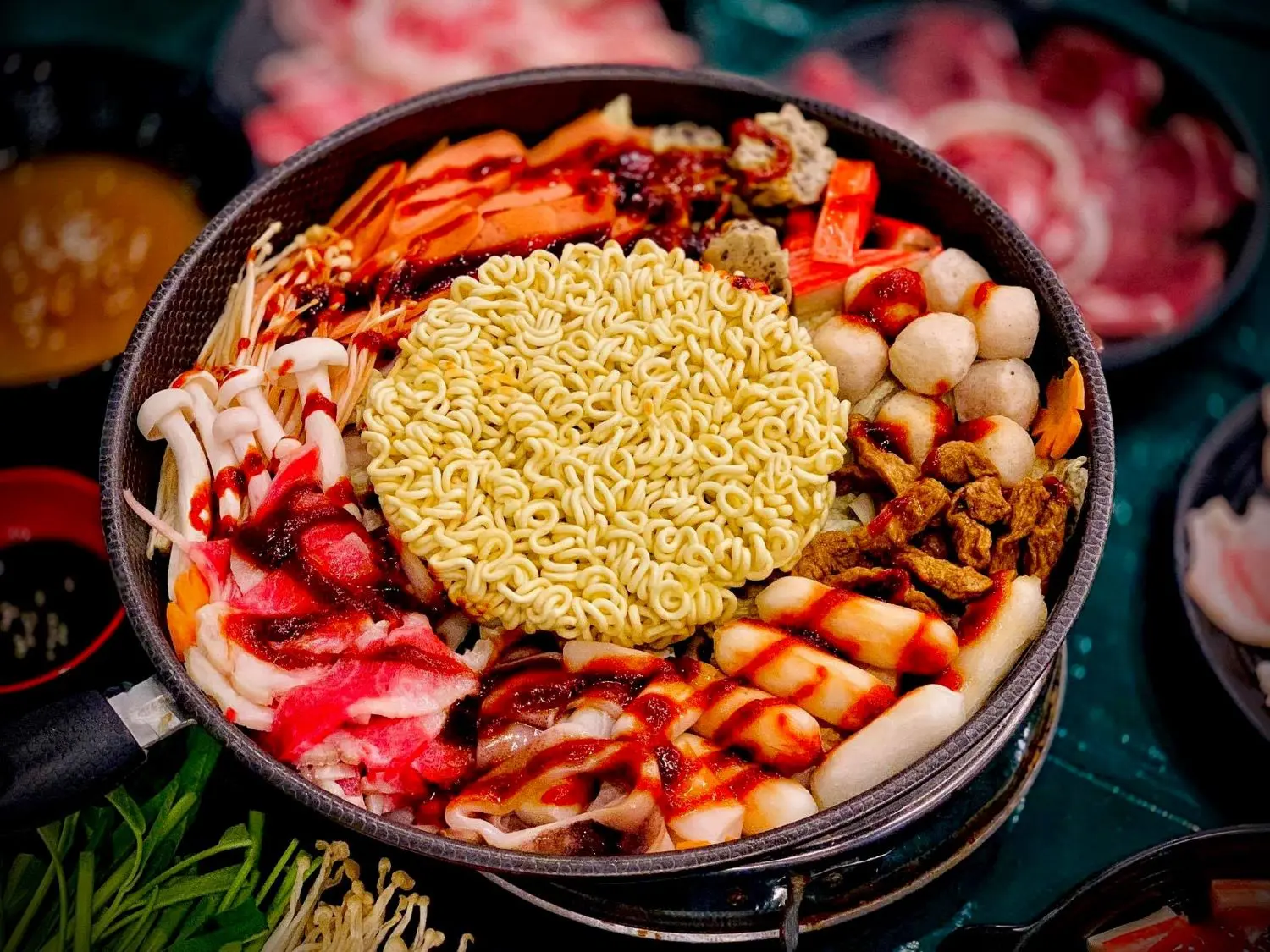Lượn lờ Qu&aacute;n cậu Ba Le ăn sập m&oacute;n nướng thơm ngon b&aacute; ch&aacute;y 9