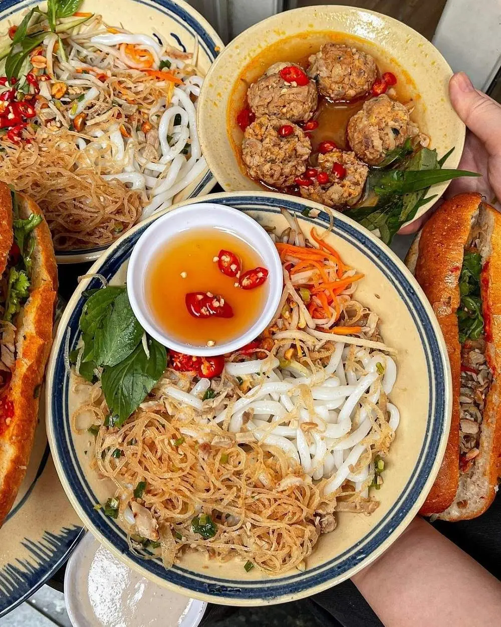 Lưu ngay danh s&aacute;ch Top qu&aacute;n b&aacute;nh tằm b&igrave; Cần Thơ ngon qu&ecirc;n lối về 4