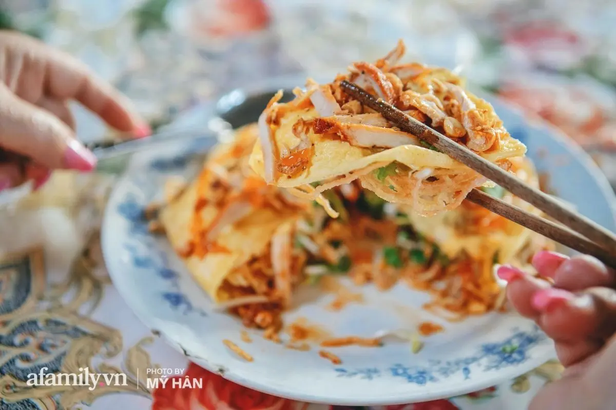Pizza hủ tiếu Cần Thơ, nghe T&acirc;y nhưng lại rất Ta 3