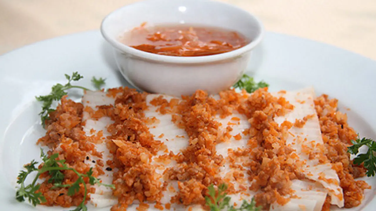 Sức h&uacute;t lạ thường với m&oacute;n B&aacute;nh đ&uacute;c mặn Cần Thơ 4