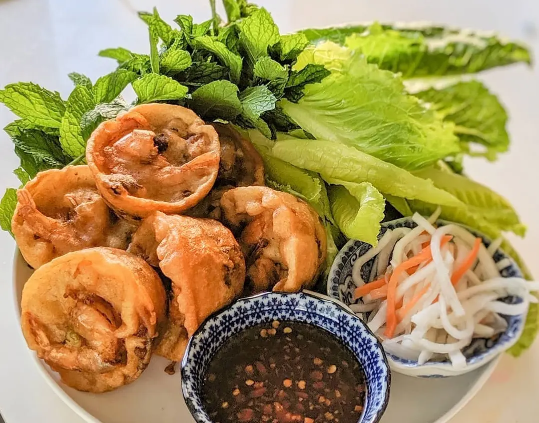 Top qu&aacute;n b&aacute;nh cống Cần Thơ ngon qu&ecirc;n lối về 2