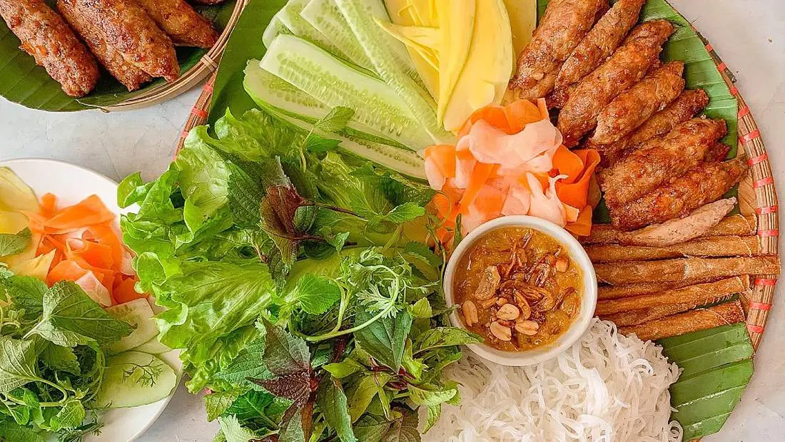 Top qu&aacute;n nem nướng ngon Cần Thơ bạn nhất định phải thử 5