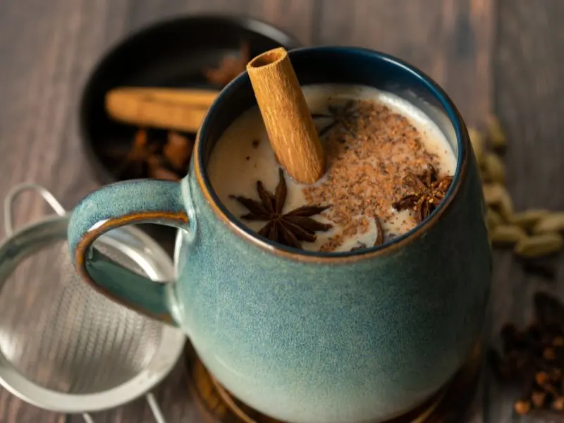 Kh&aacute;m ph&aacute; Masala Chai, n&eacute;t tinh t&uacute;y trong văn h&oacute;a tr&agrave; Ấn Độ 3