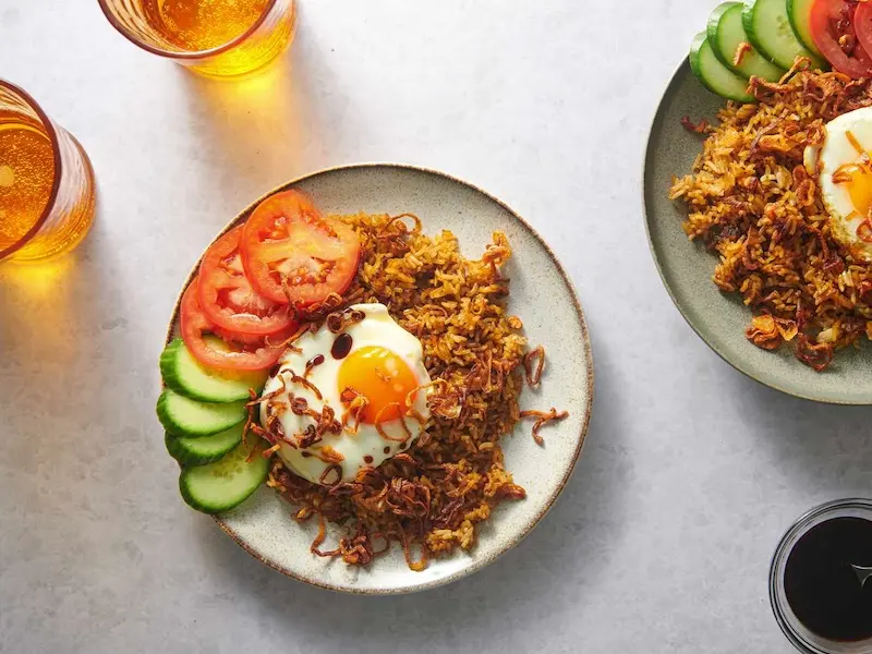 Nasi Goreng, m&oacute;n ăn g&oacute;i trọn dư vị ẩm thực Indonesia 6