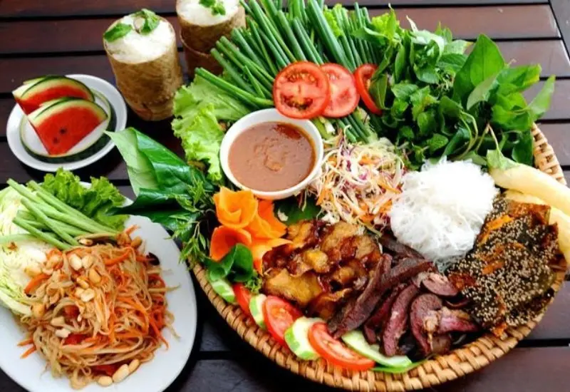 Top 14 đặc sản L&agrave;o ngon nức tiếng bạn kh&ocirc;ng thể bỏ lỡ 2