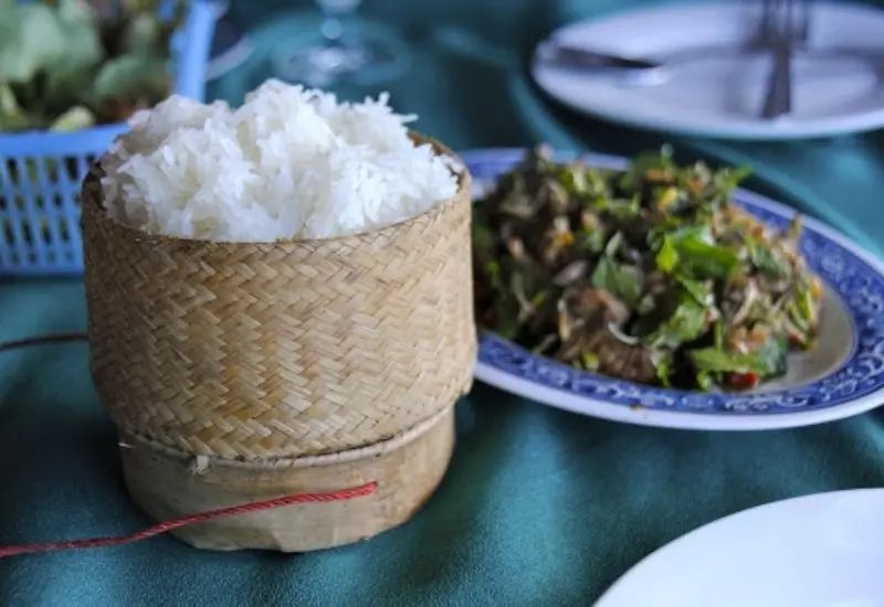 Top 14 đặc sản L&agrave;o ngon nức tiếng bạn kh&ocirc;ng thể bỏ lỡ 7