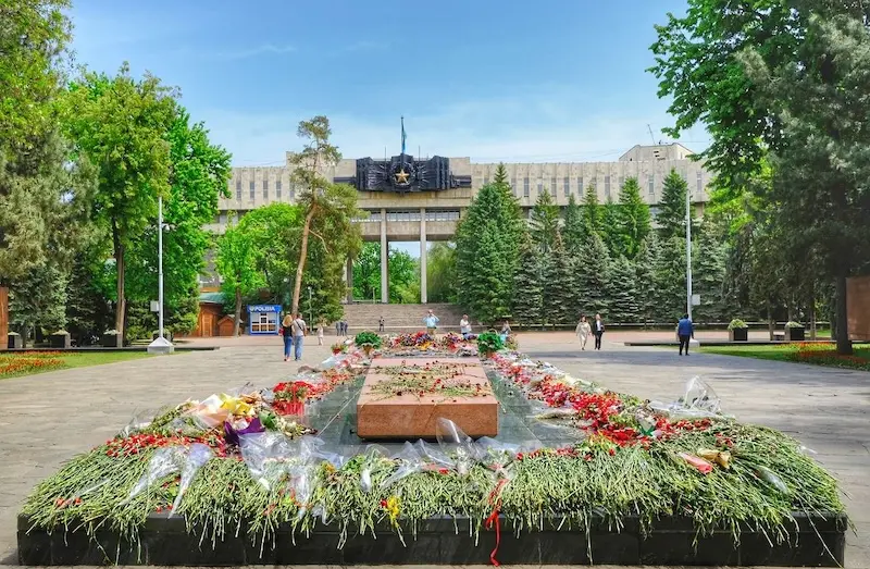 Almaty, Kazakhstan: H&agrave;nh tr&igrave;nh du lịch đến &ldquo;th&agrave;nh phố t&aacute;o&rdquo; với 9 địa điểm nổi tiếng 5