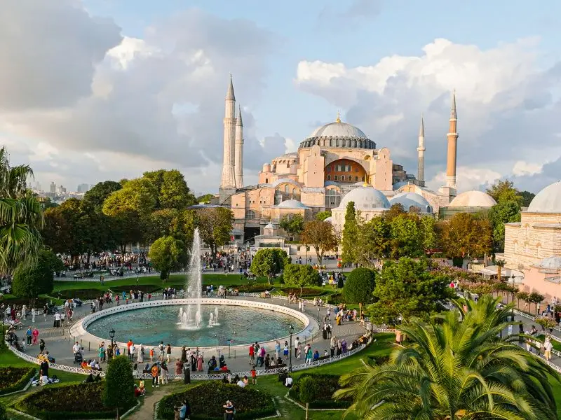 Cẩm nang du lịch Istanbul với n&eacute;t đẹp giao thoa văn h&oacute;a &Aacute;-&Acirc;u 11