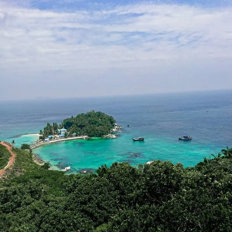 Chi&ecirc;m ngưỡng Medan, thủ phủ thanh b&igrave;nh tại ph&iacute;a Bắc Sumatra 7