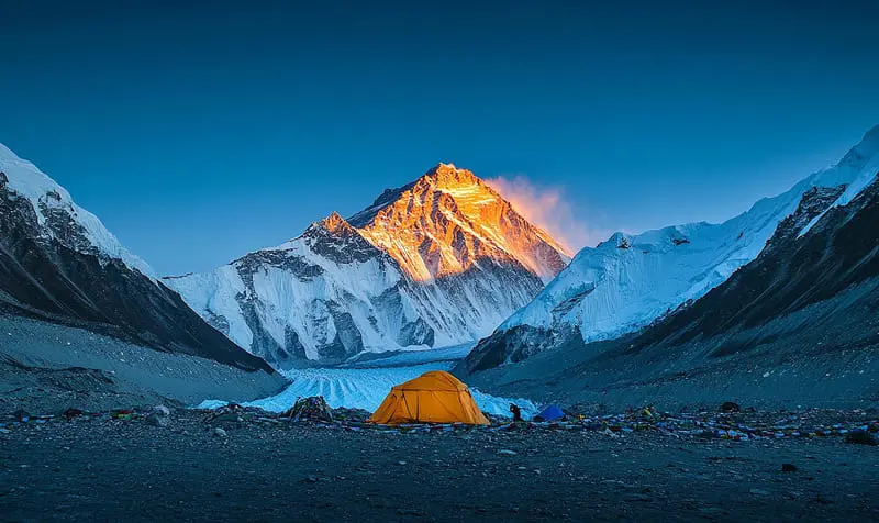 Chinh phục Đỉnh Everest, nóc nhà thế giới đôi bờ Nepal và Tây Tạng 3