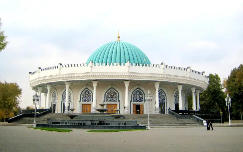 Du h&iacute; Uzbekistan v&agrave; kh&aacute;m ph&aacute; Tashkent hơn ngh&igrave;n năm tuổi 8
