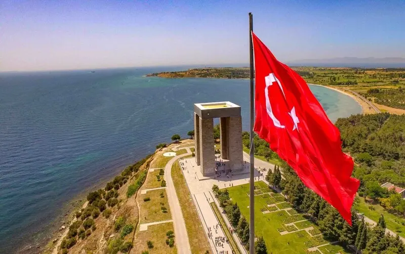 Du lịch &Ccedil;anakkale, nơi giao h&ograve;a giữa lịch sử v&agrave; thi&ecirc;n nhi&ecirc;n 2