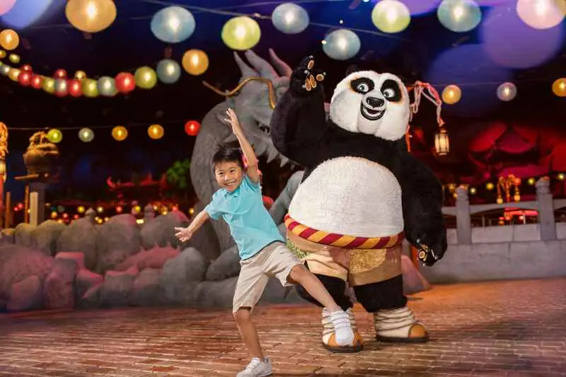 Du lịch Dubai Tết trải nghiệm bầu kh&ocirc;ng kh&iacute; giao thoa văn h&oacute;a 6