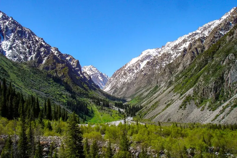 Du lịch Kyrgyzstan, khám phá miền đất đẹp như tranh vẽ 11