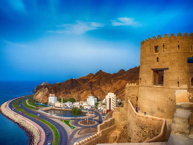 Du lịch Oman, kh&aacute;m ph&aacute; bức tranh văn h&oacute;a huyền b&iacute; Trung Đ&ocirc;ng 5