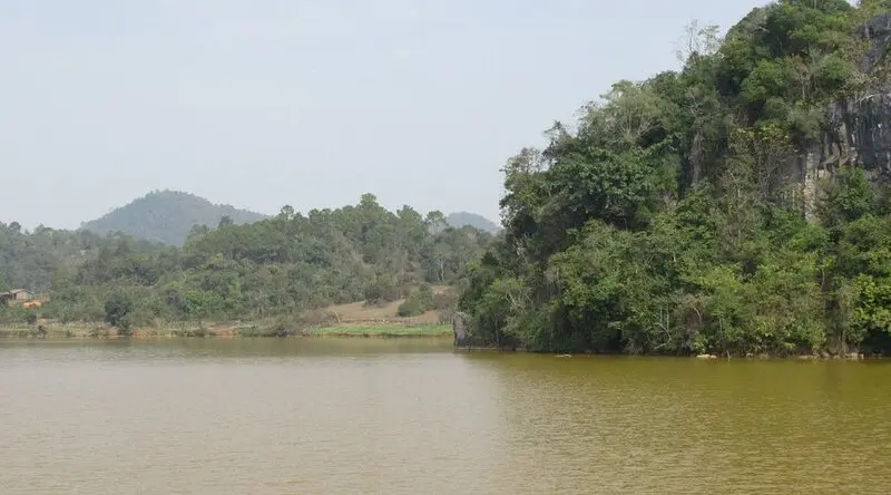 Du lịch Phonsavan, v&ugrave;ng đất của thi&ecirc;n nhi&ecirc;n v&agrave; lịch sử 5