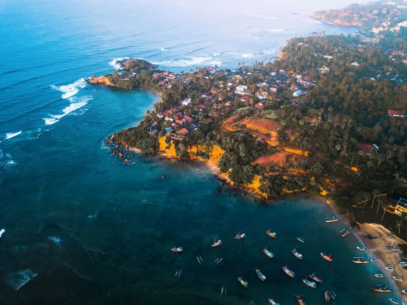 Du lịch Sri Lanka, đảo quốc y&ecirc;n b&igrave;nh ngo&agrave;i ngo&agrave;i khơi xa 2