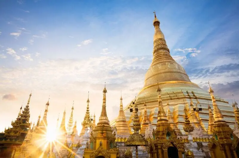 Du ngoạn đ&ocirc; thị Yangon mang đậm sắc m&agrave;u văn h&oacute;a Myanmar 8