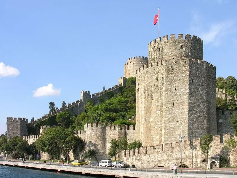 Eo biển Bosphorus, Istanbul: C&aacute;nh cửa nh&igrave;n ra hai ch&acirc;u lục ở Thổ Nhĩ Kỳ 5