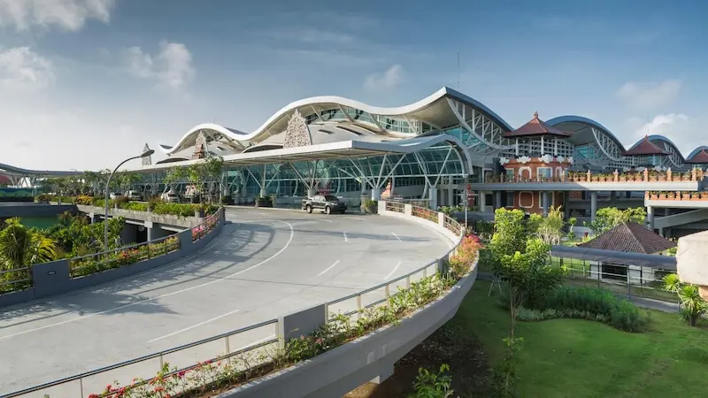 Giới thiệu về s&acirc;n bay Bali, cảng h&agrave;ng kh&ocirc;ng duy nhất tr&ecirc;n đảo 4