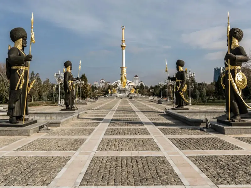 H&agrave;nh tr&igrave;nh du lịch quốc gia Turkmenistan đầy b&iacute; ẩn v&agrave; th&uacute; vị 8
